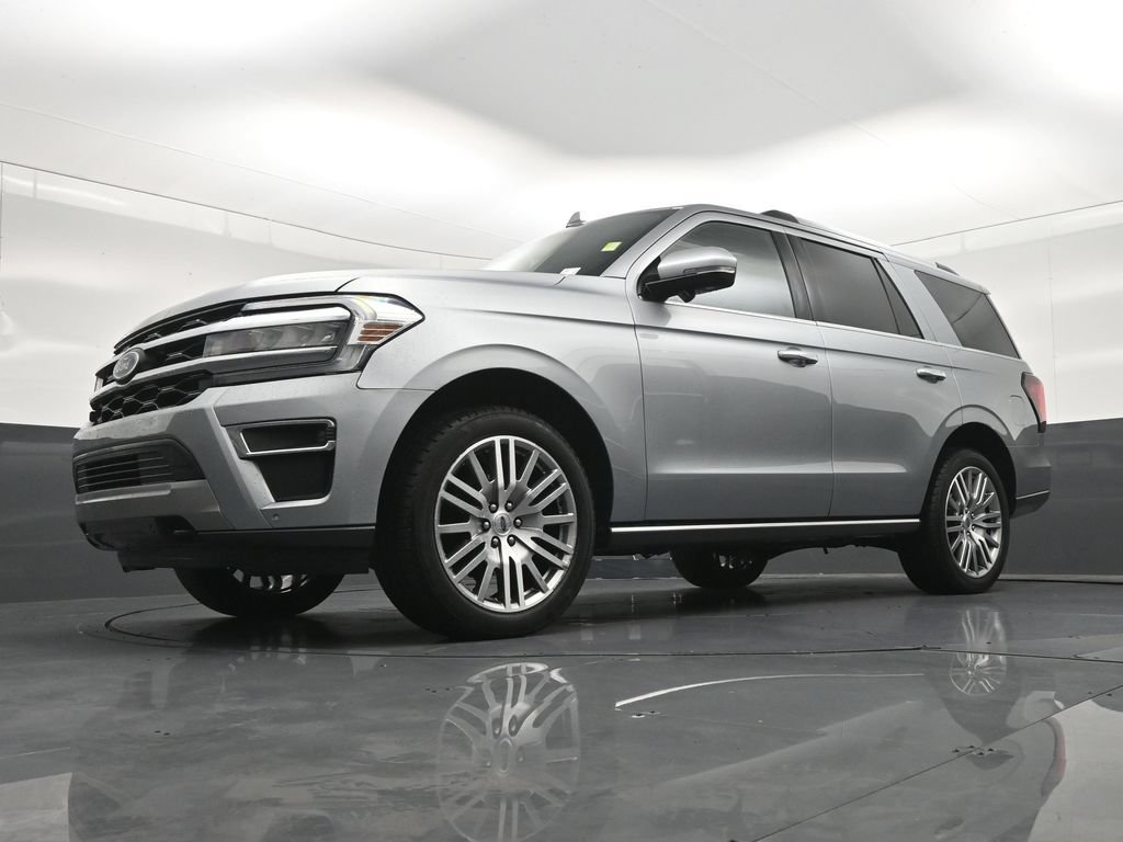 Used 2023 Ford Expedition Limited AWD/4WD image 23