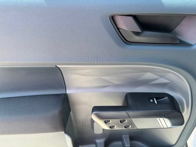 New 2026 Ford Maverick XL AWD/4WD image 13