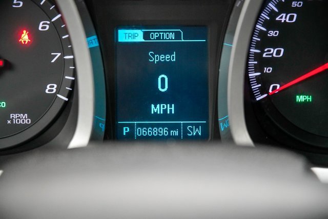 Used 2017 Chevrolet Equinox LT w/ Convenience Package image 28