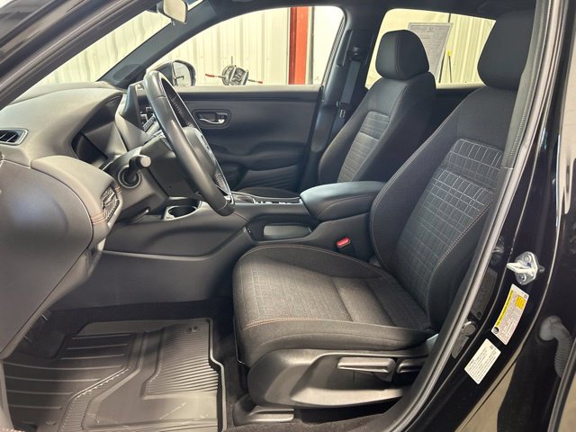 Certified 2025 Honda HR-V Sport image 15