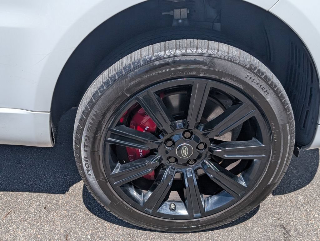 Used 2020 Land Rover Range Rover Sport HST AWD/4WD image 19
