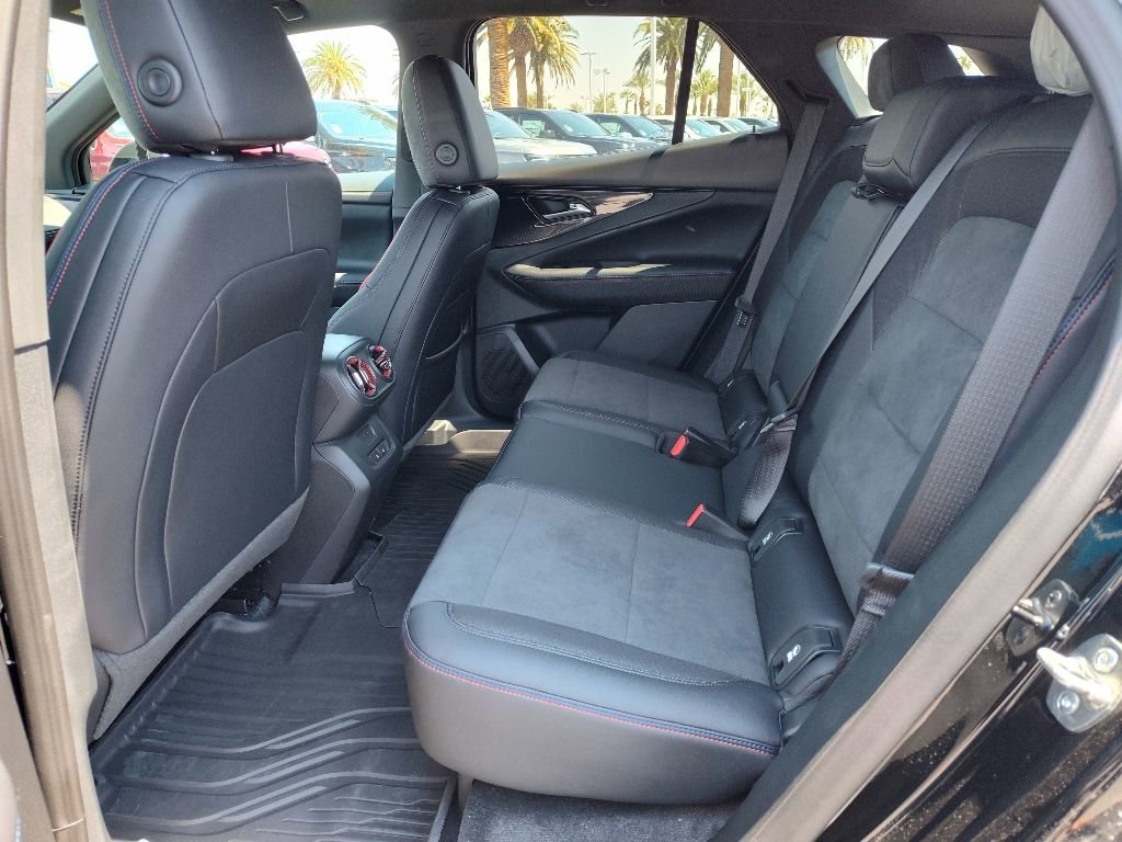 New 2025 Chevrolet Blazer EV RS image 6