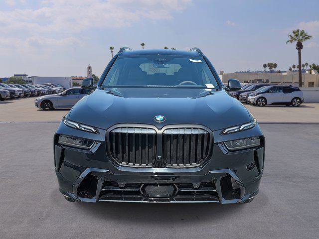New 2026 BMW X7 xDrive40i w/ M Sport Package image 2