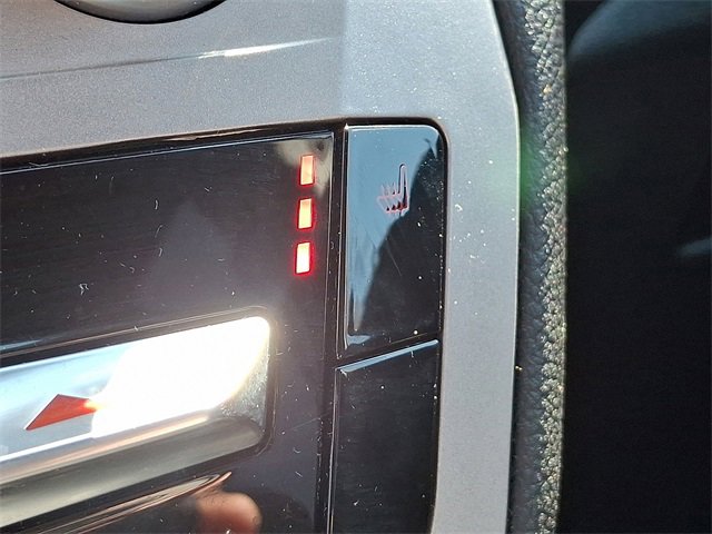 Used 2023 Ford Explorer XLT w/ Equipment Group 202A image 25