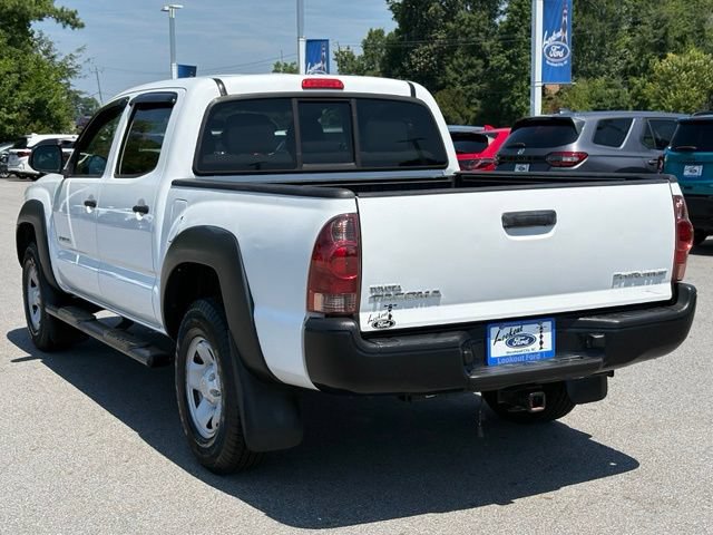 Used 2014 Toyota Tacoma PreRunner w/ Convenience Package RWD image 3