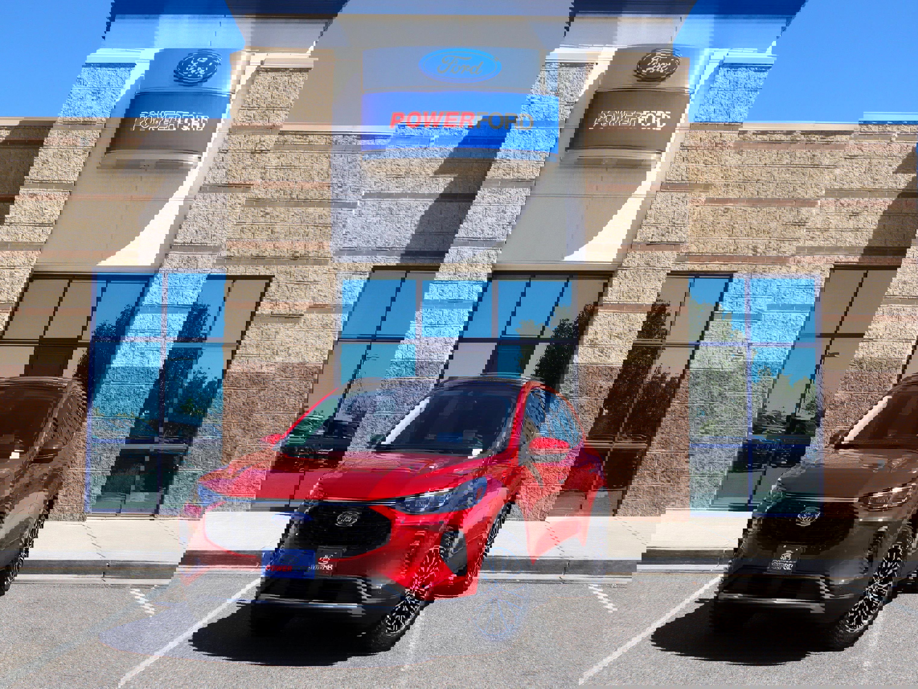 New 2025 Ford Escape SE w/ PHEV Premium Package image 2