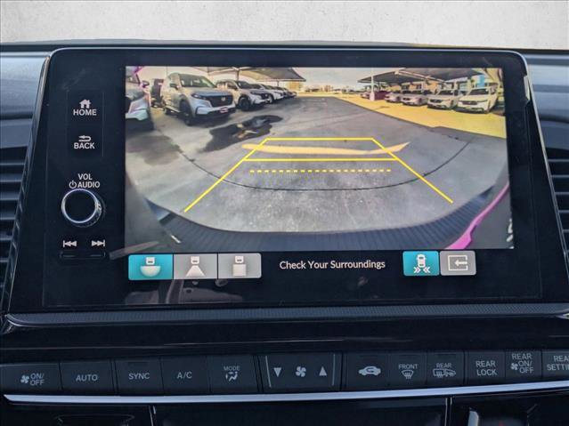 New 2026 Honda Odyssey Touring image 13