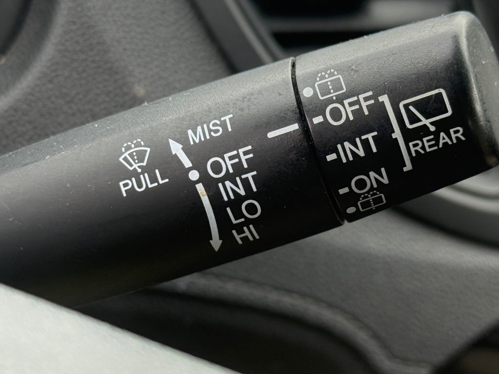 Used 2016 Honda CR-V LX image 28