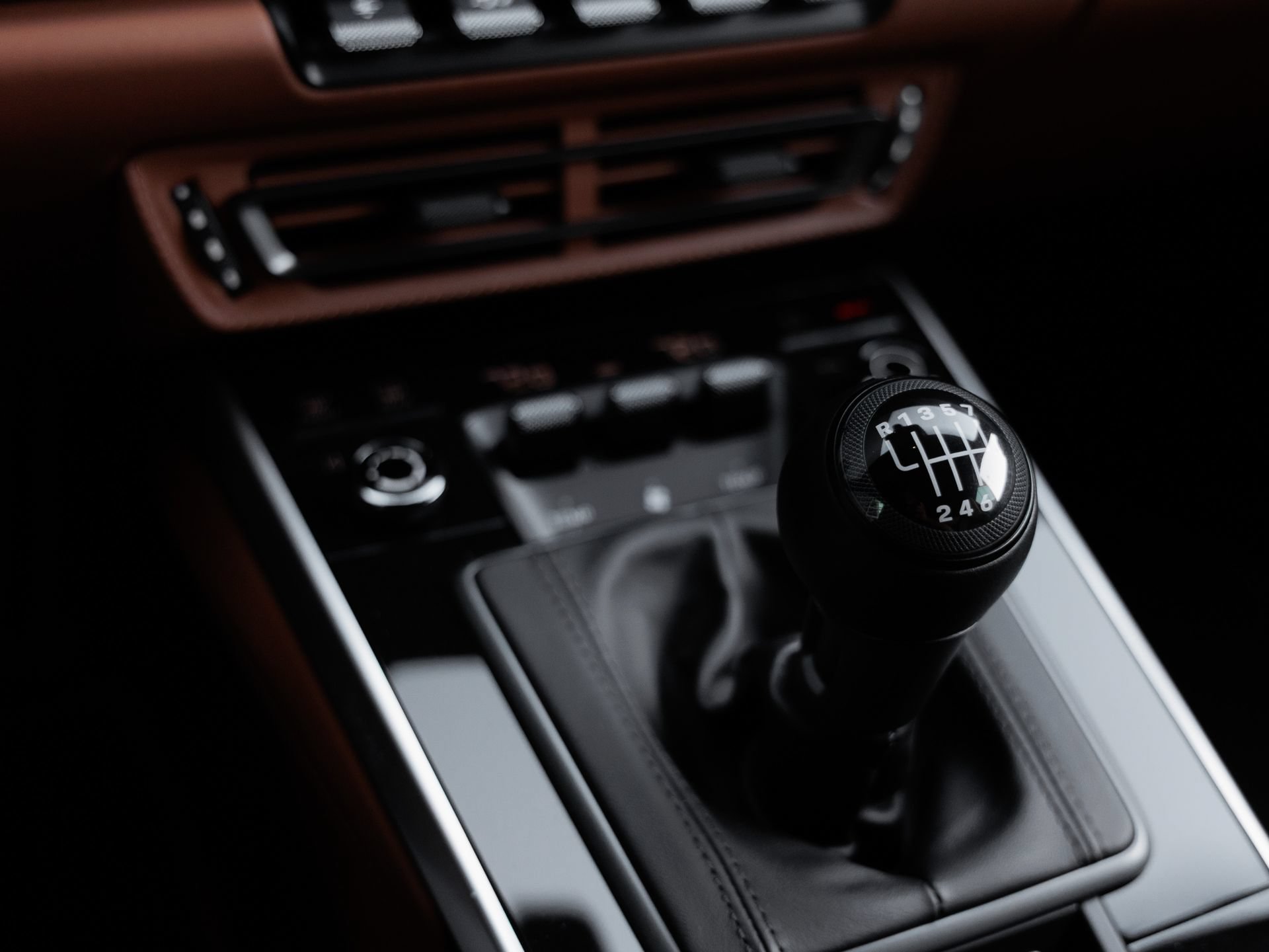 Certified 2023 Porsche 911 Sport Classic RWD image 26