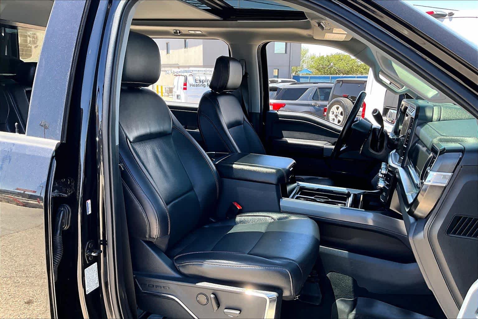 Used 2023 Ford F250 Lariat w/ Tremor Off-Road Package AWD/4WD image 9