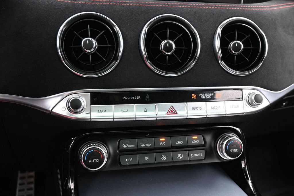 Used 2023 Kia Stinger GT2 AWD/4WD image 26