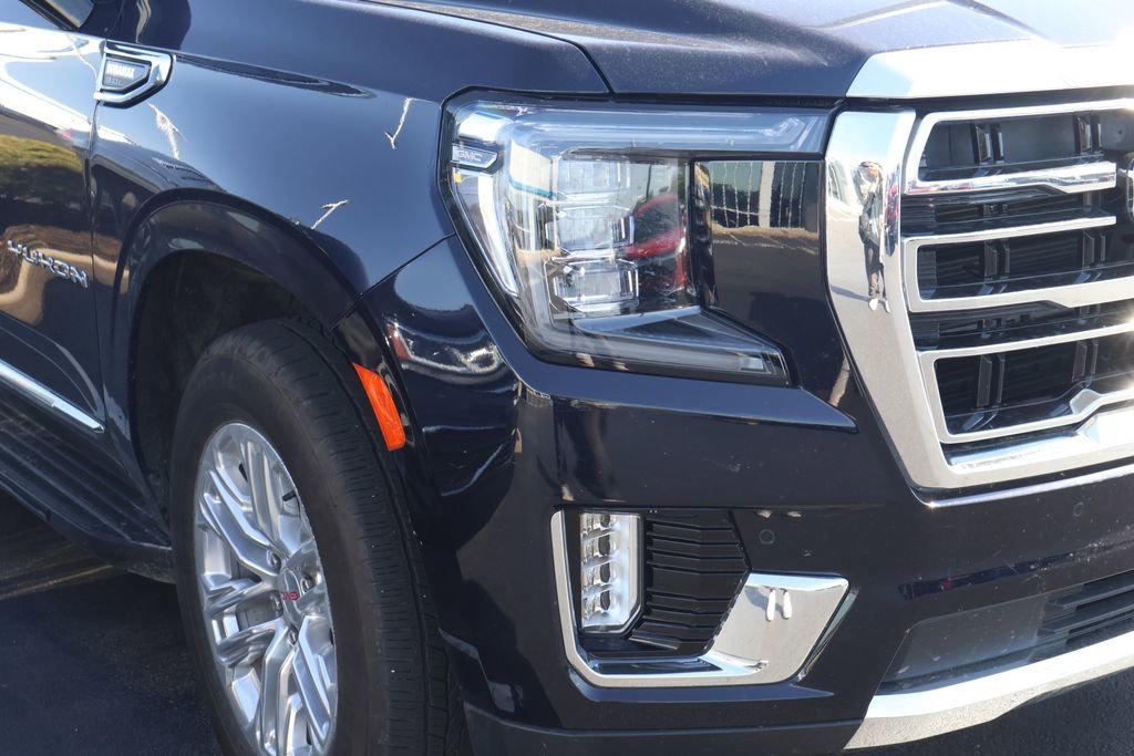 Used 2024 GMC Yukon XL SLT w/ SLT Luxury Package AWD/4WD image 4