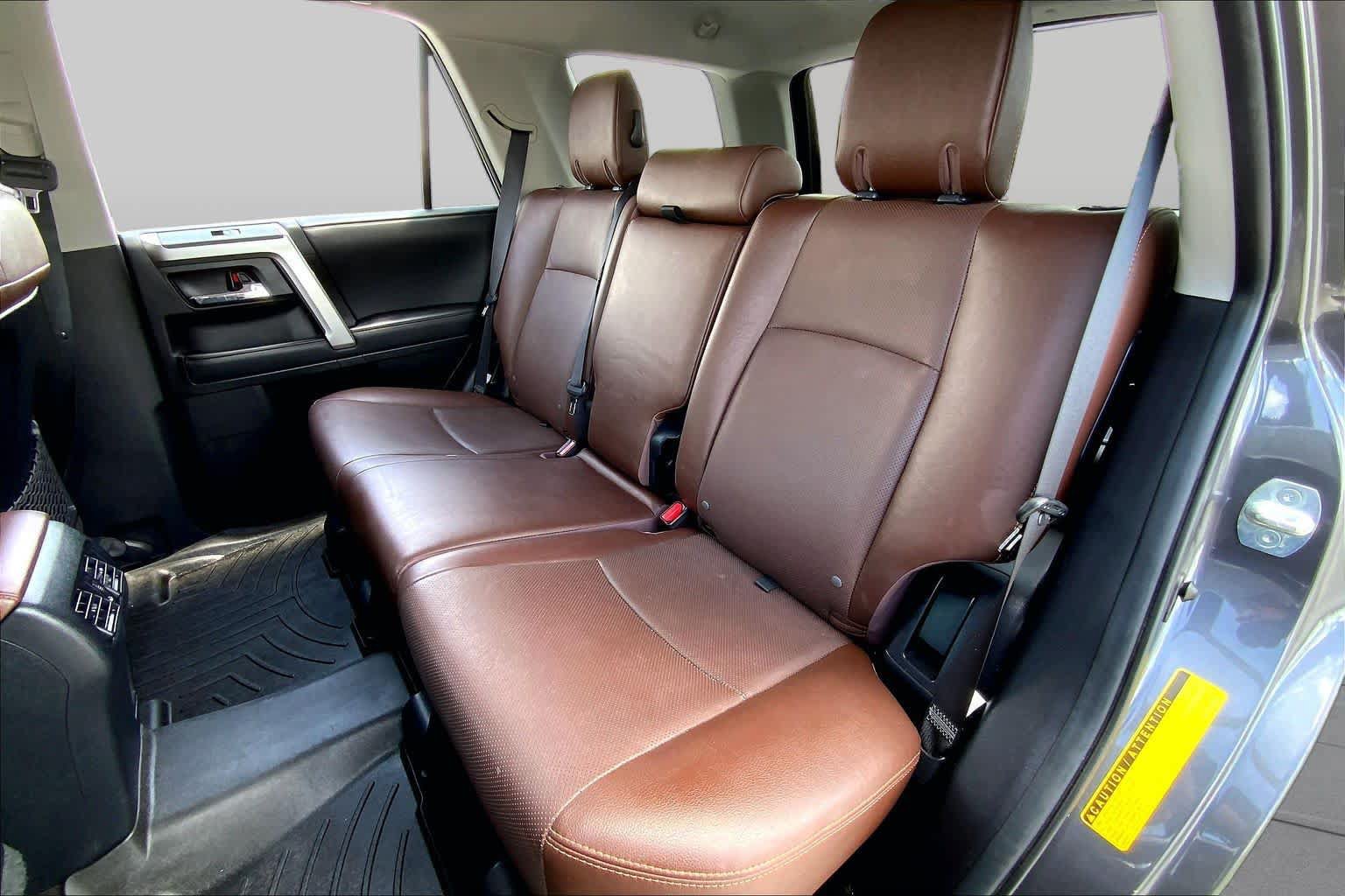 Used 2021 Toyota 4Runner Limited AWD/4WD image 38