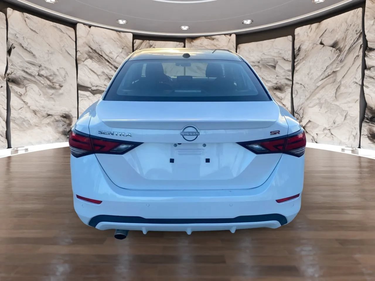 Used 2024 Nissan Sentra SR FWD image 8