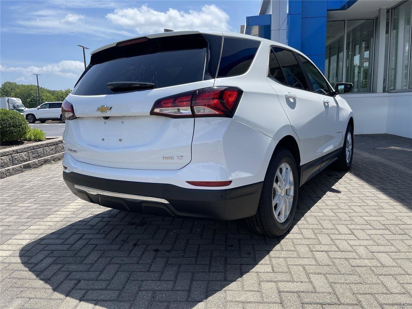 Used 2023 Chevrolet Equinox LT AWD/4WD image 5