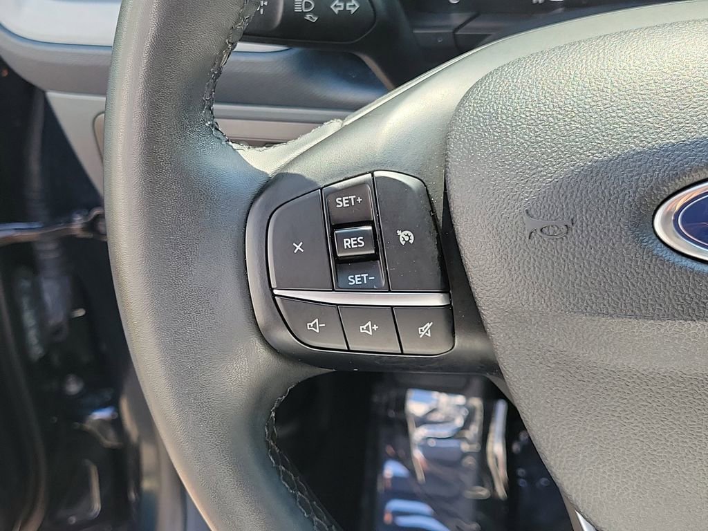 Used 2023 Ford Maverick Lariat image 26