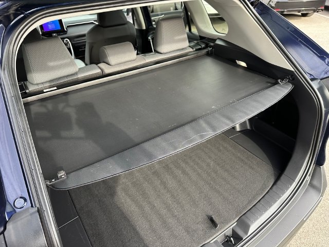 Certified 2025 Toyota RAV4 XLE AWD/4WD image 27