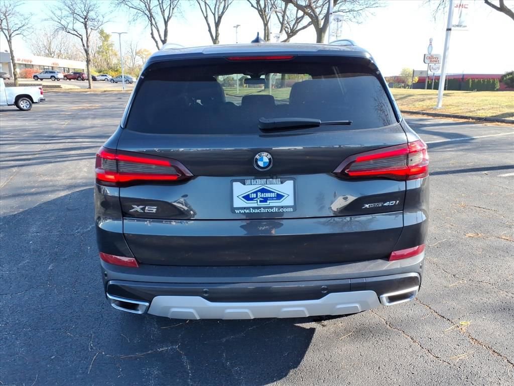 Used 2023 BMW X5 xDrive40i w/ Premium Package image 6