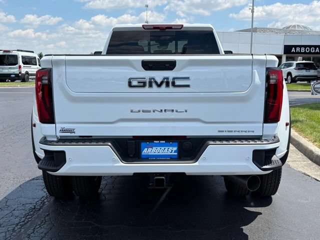 New 2026 GMC Sierra 3500 Denali Ultimate AWD/4WD image 11
