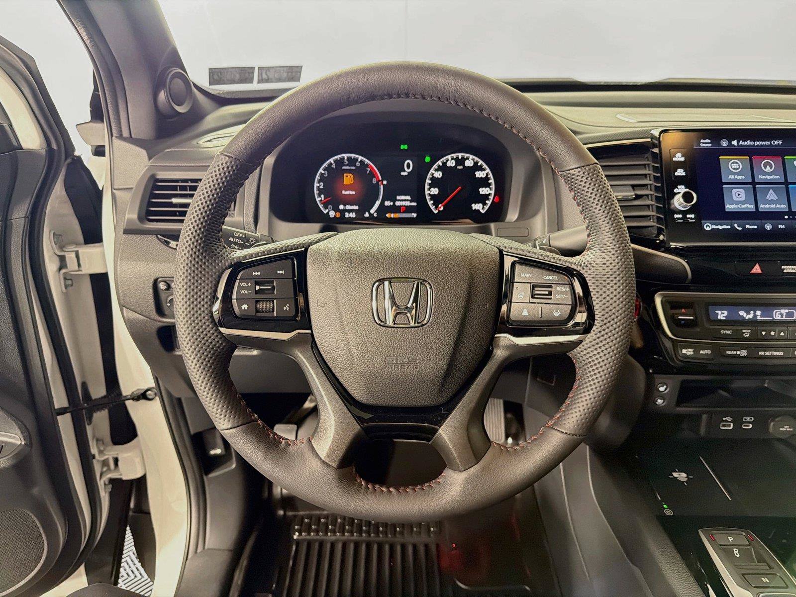 Used 2026 Honda Ridgeline Black Edition image 3