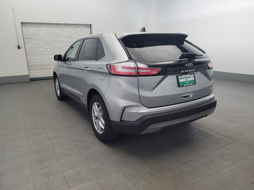 Used 2024 Ford Edge SEL image 5