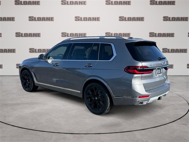 New 2026 BMW X7 xDrive40i w/ Premium Package image 3