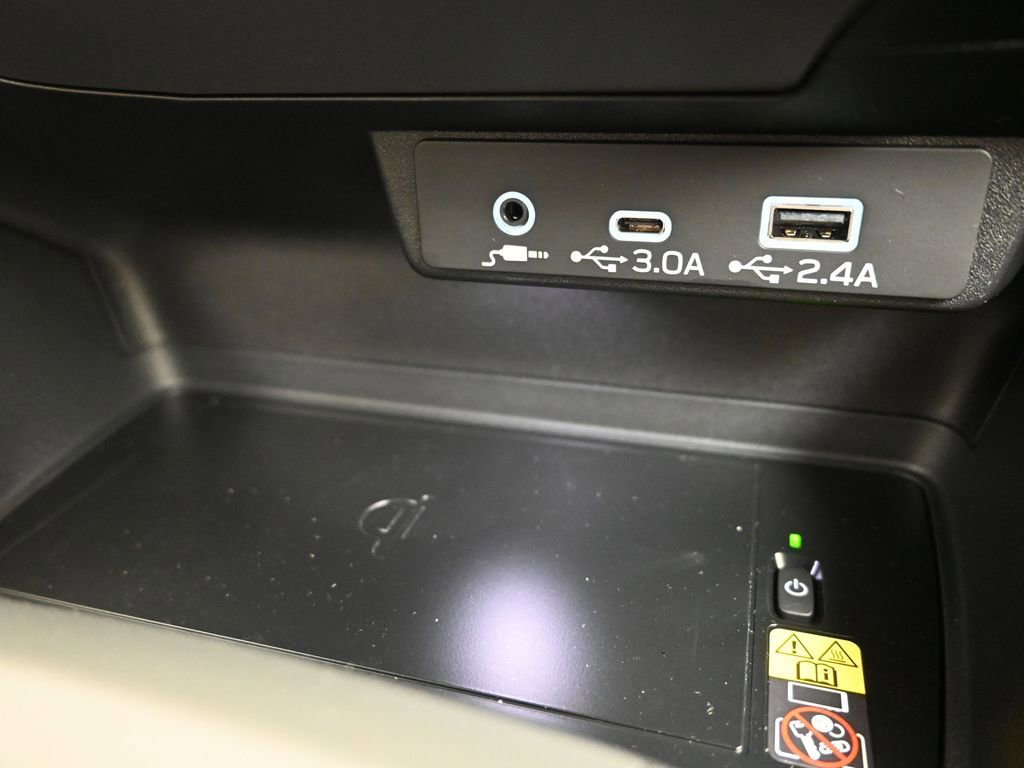 New 2026 Subaru Crosstrek 2.5i Limited w/ Crosstrek Mirror Package image 33