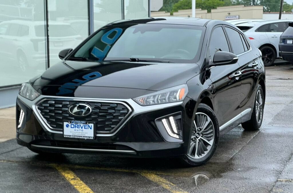 Used 2021 Hyundai Ioniq Limited FWD image 33