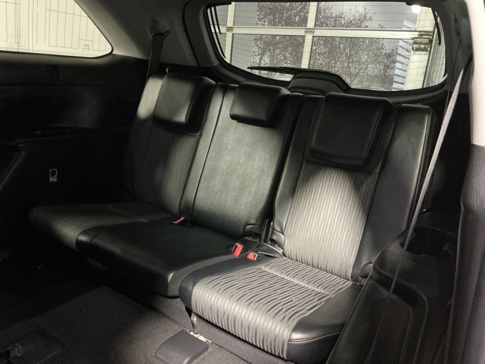 Used 2019 Toyota Highlander Plus image 32