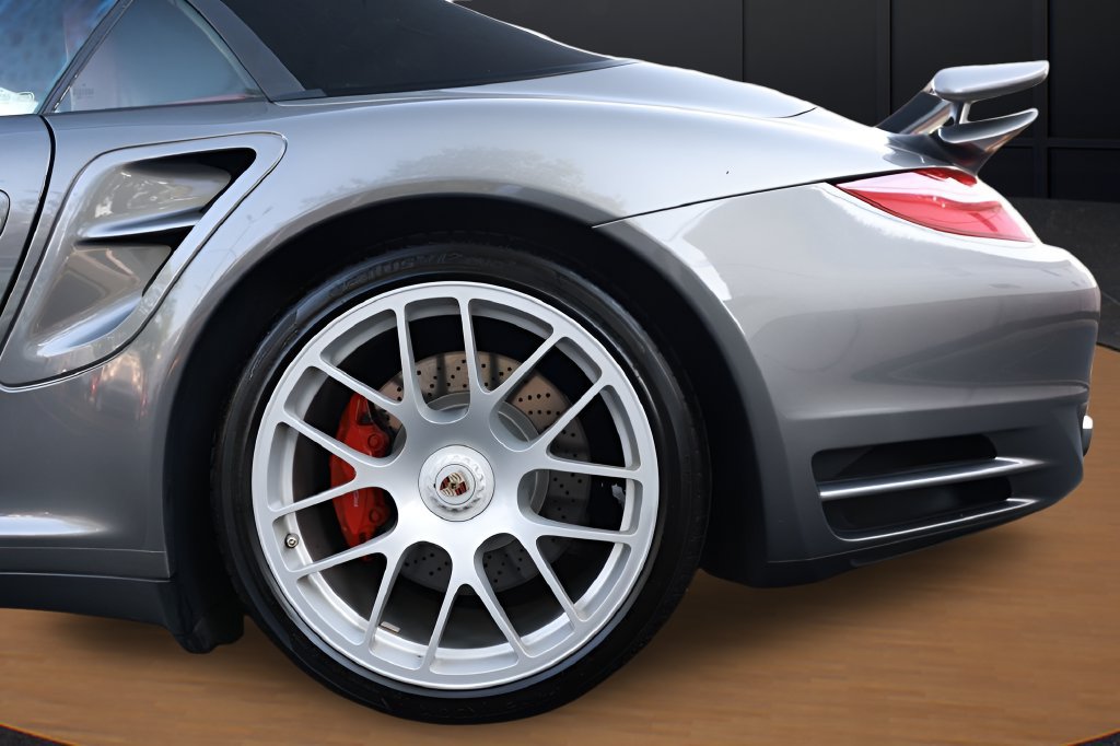 Used 2010 Porsche 911 Turbo AWD/4WD image 7