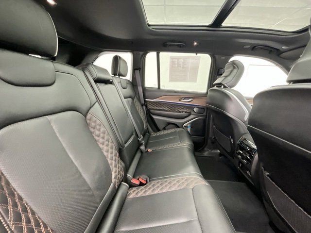 Used 2022 Jeep Grand Cherokee Summit w/ Luxury Tech Group V image 14