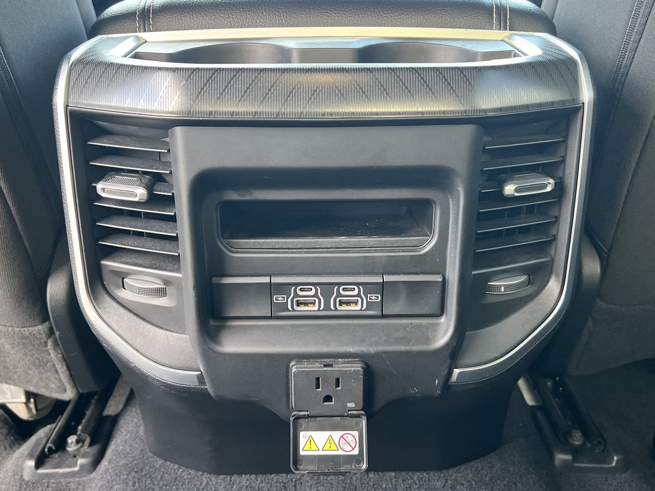 Used 2025 RAM 1500 Big Horn image 27