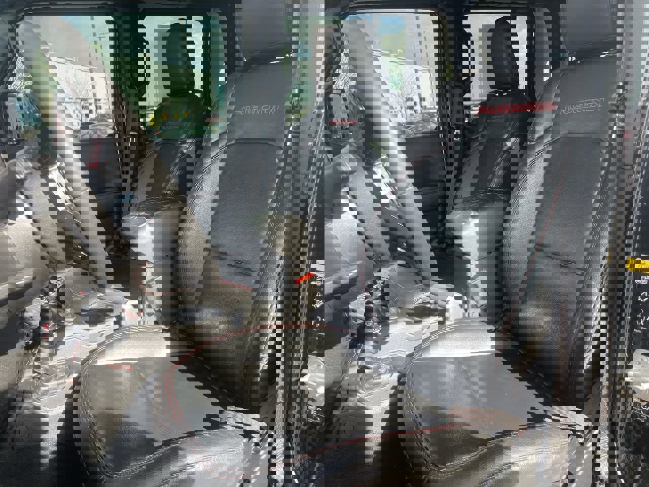 Used 2022 Jeep Gladiator Rubicon w/ LED Lighting Group image 11