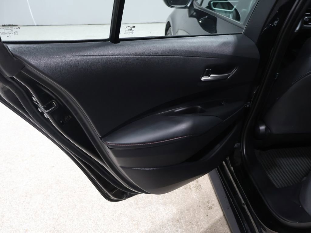 Used 2025 Toyota Corolla SE image 23