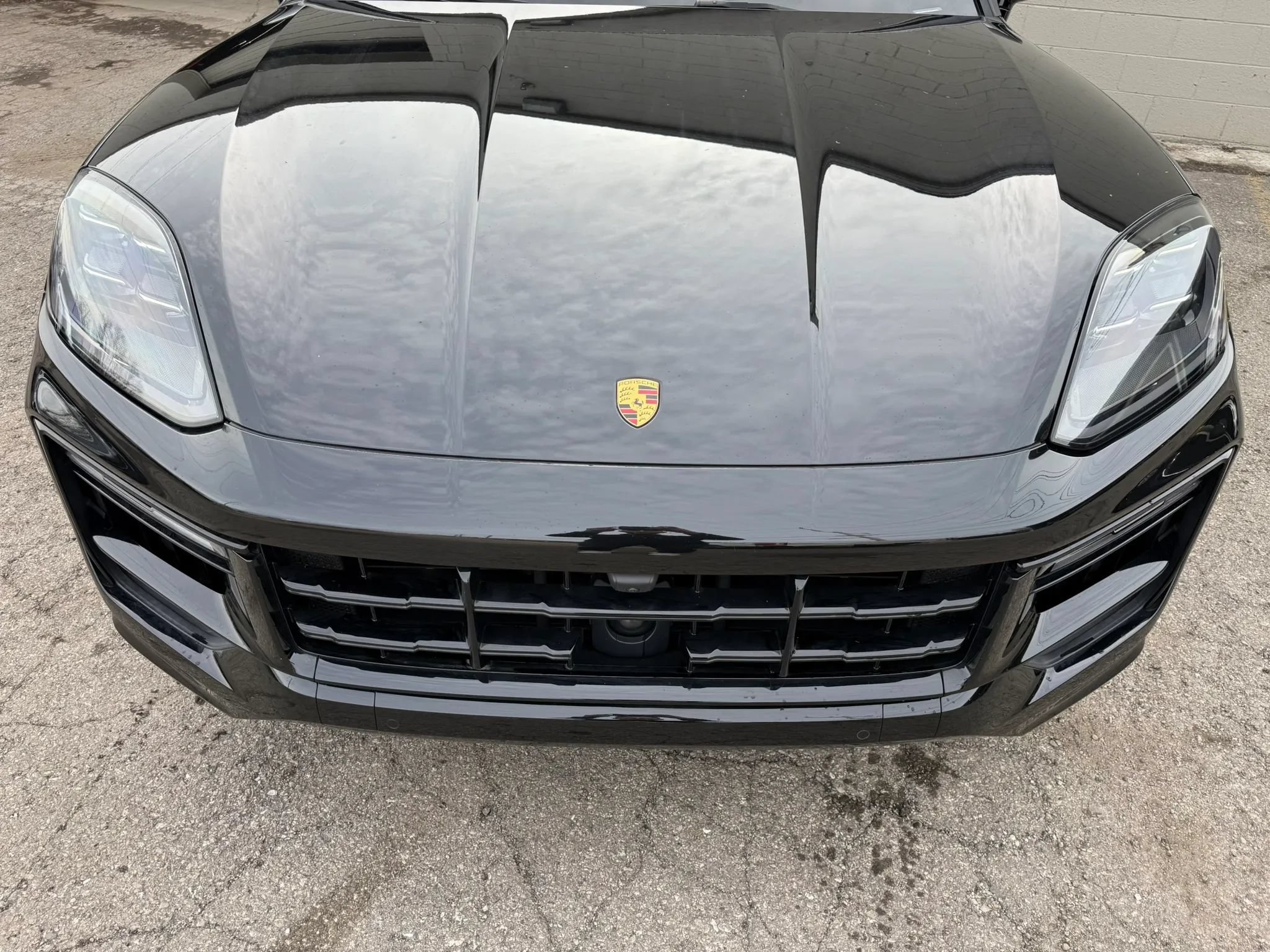 Used 2024 Porsche Cayenne Turbo AWD/4WD image 25