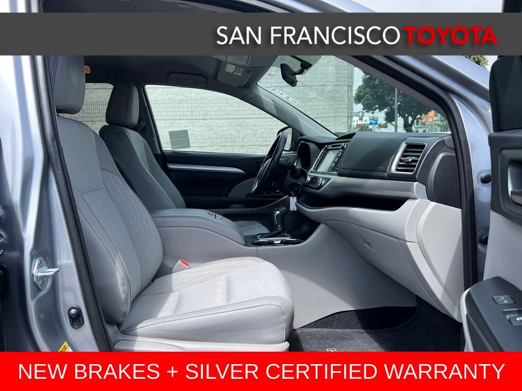 Certified 2016 Toyota Highlander Plus AWD/4WD image 21