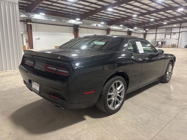 Used 2022 Dodge Challenger GT image 8