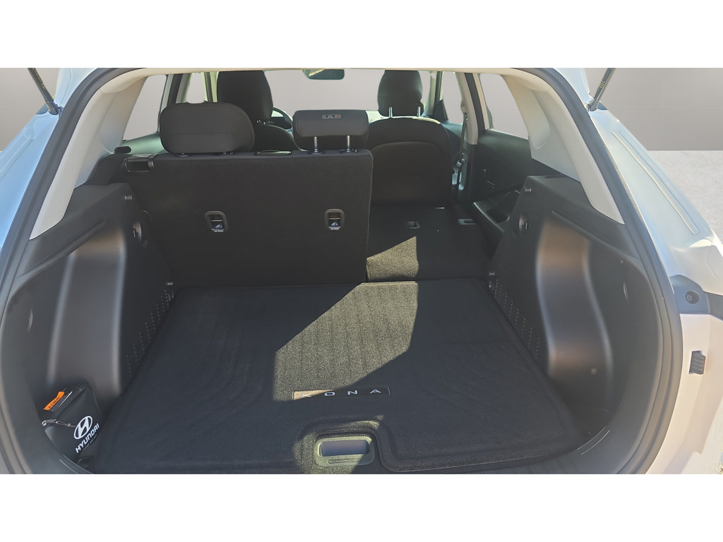 New 2026 Hyundai Kona SEL Sport FWD image 9