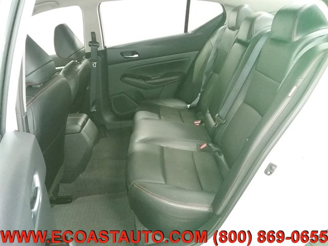 Used 2023 Nissan Altima 2.5 SR FWD image 13