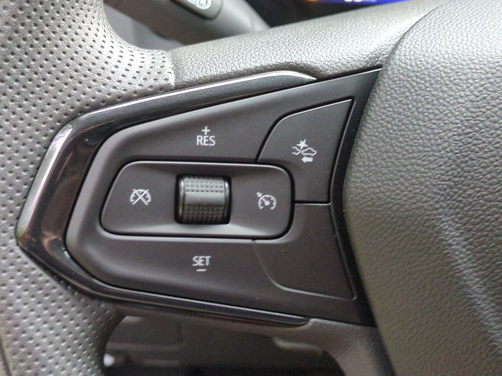 New 2026 Chevrolet TrailBlazer LS w/ LS Convenience Package FWD image 17