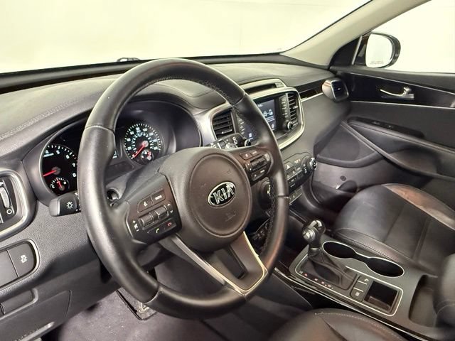 Used 2017 Kia Sorento EX FWD image 16