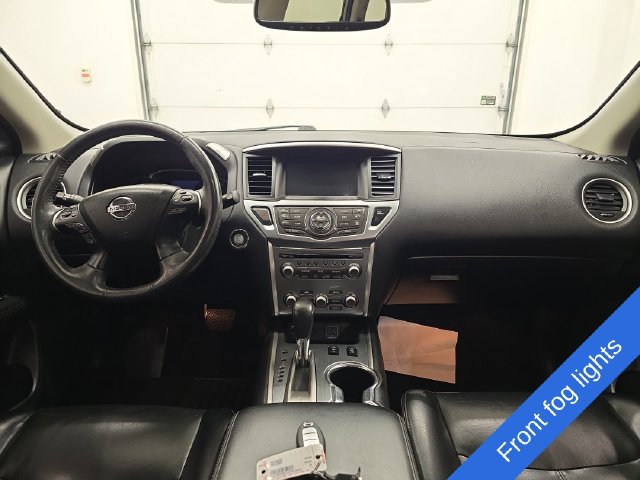 Used 2018 Nissan Pathfinder SL FWD image 14