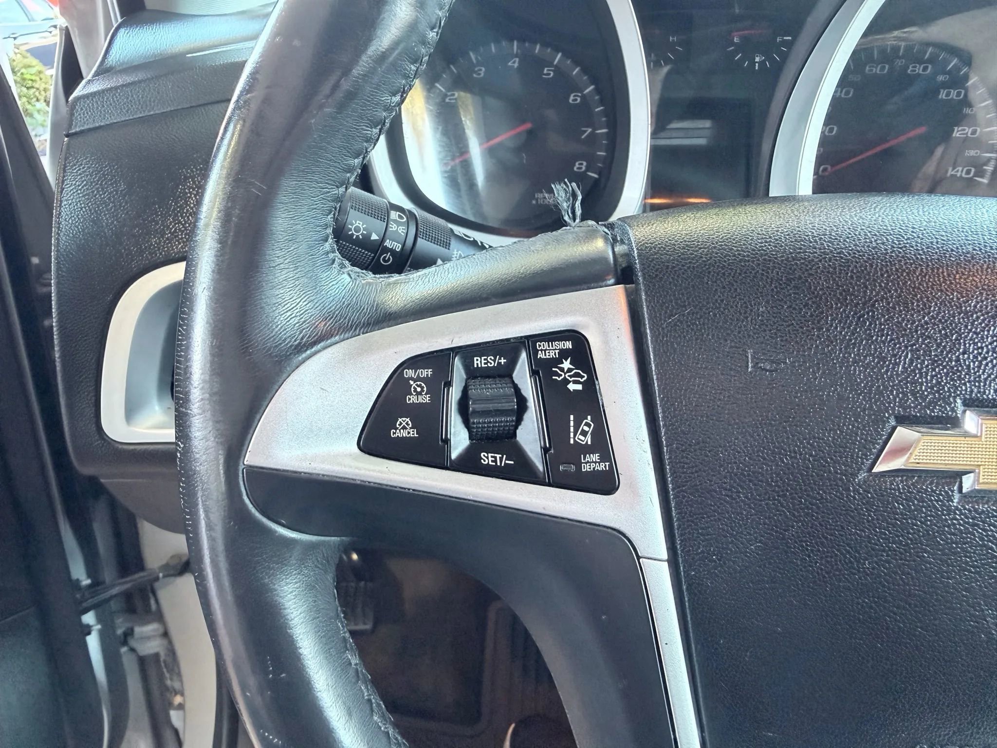 Used 2017 Chevrolet Equinox Premier w/ Enhanced Convenience Package image 21