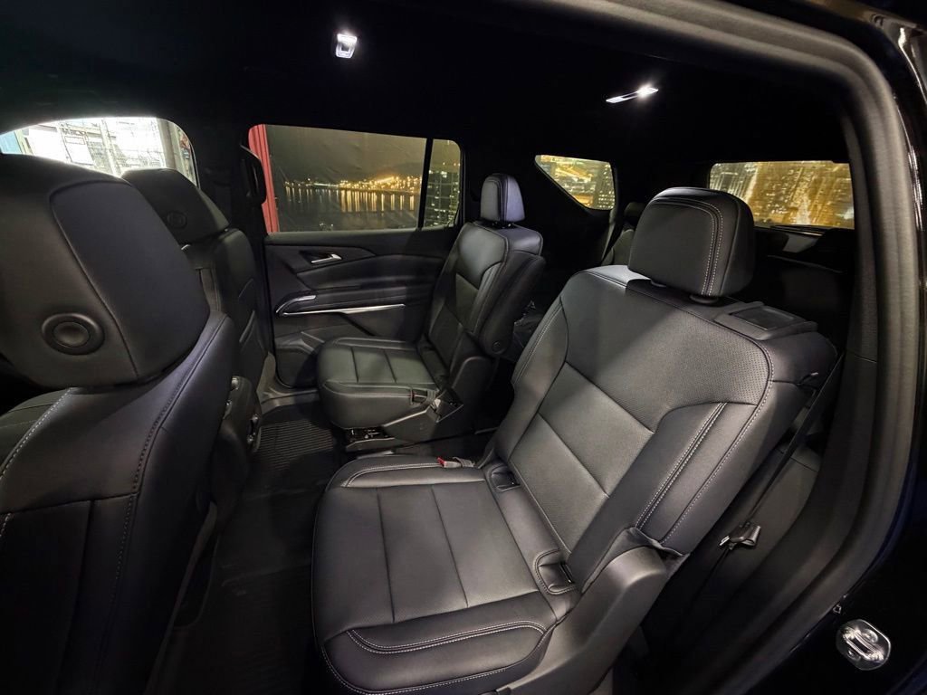 New 2026 Chevrolet Traverse LT w/ Driver Confidence Package AWD/4WD image 10