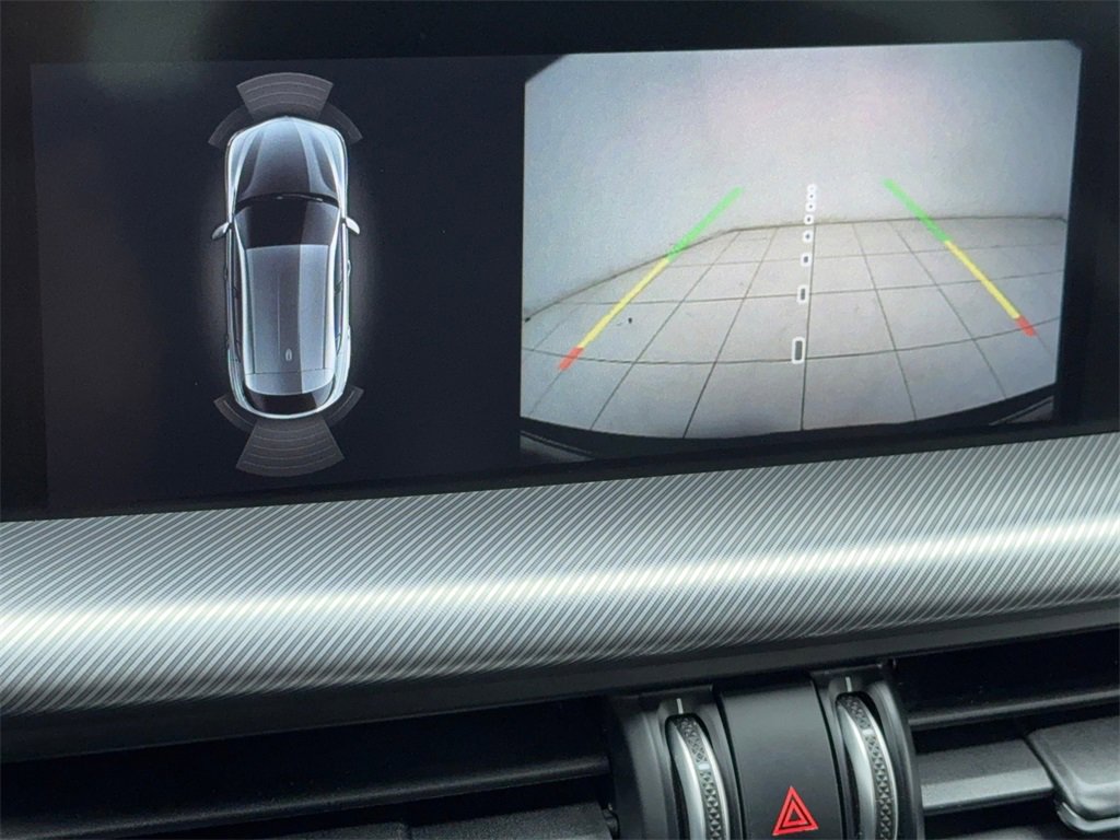 Used 2022 Alfa Romeo Stelvio Veloce image 27