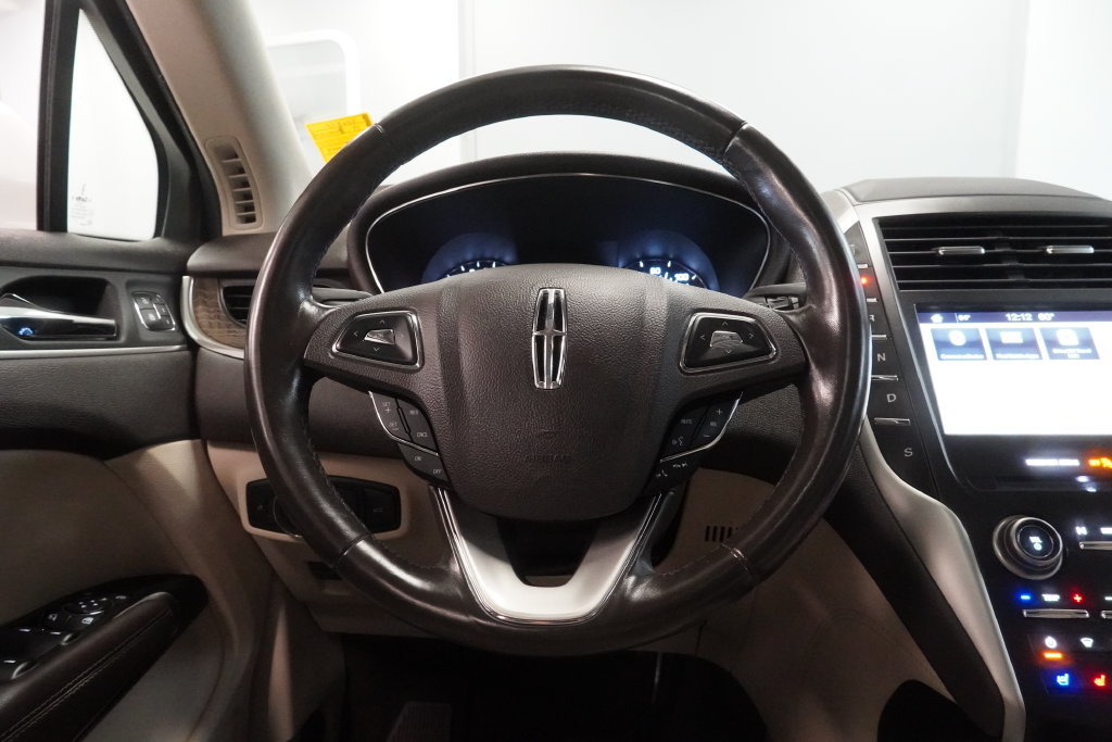 Used 2019 Lincoln MKC Reserve w/ MKC Climate Package AWD/4WD image 19