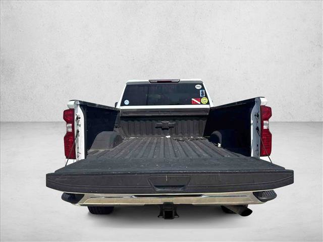 Used 2021 Chevrolet Silverado 2500 LT AWD/4WD image 7