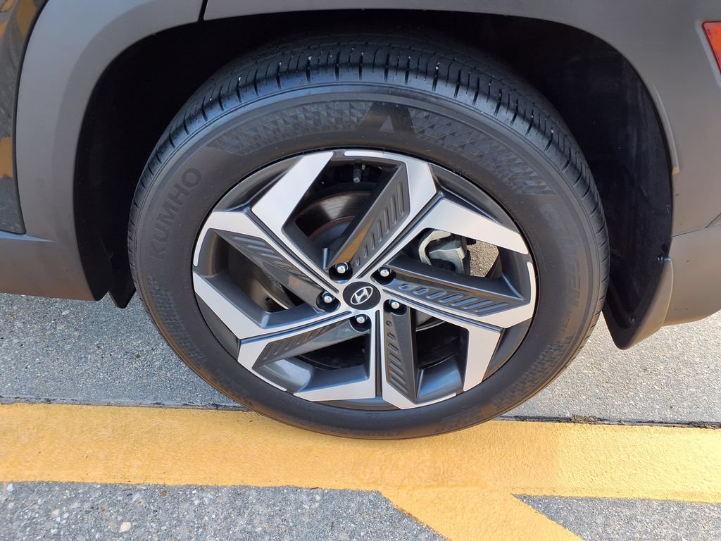 Used 2023 Hyundai Tucson SEL w/ Convenience Package FWD image 11