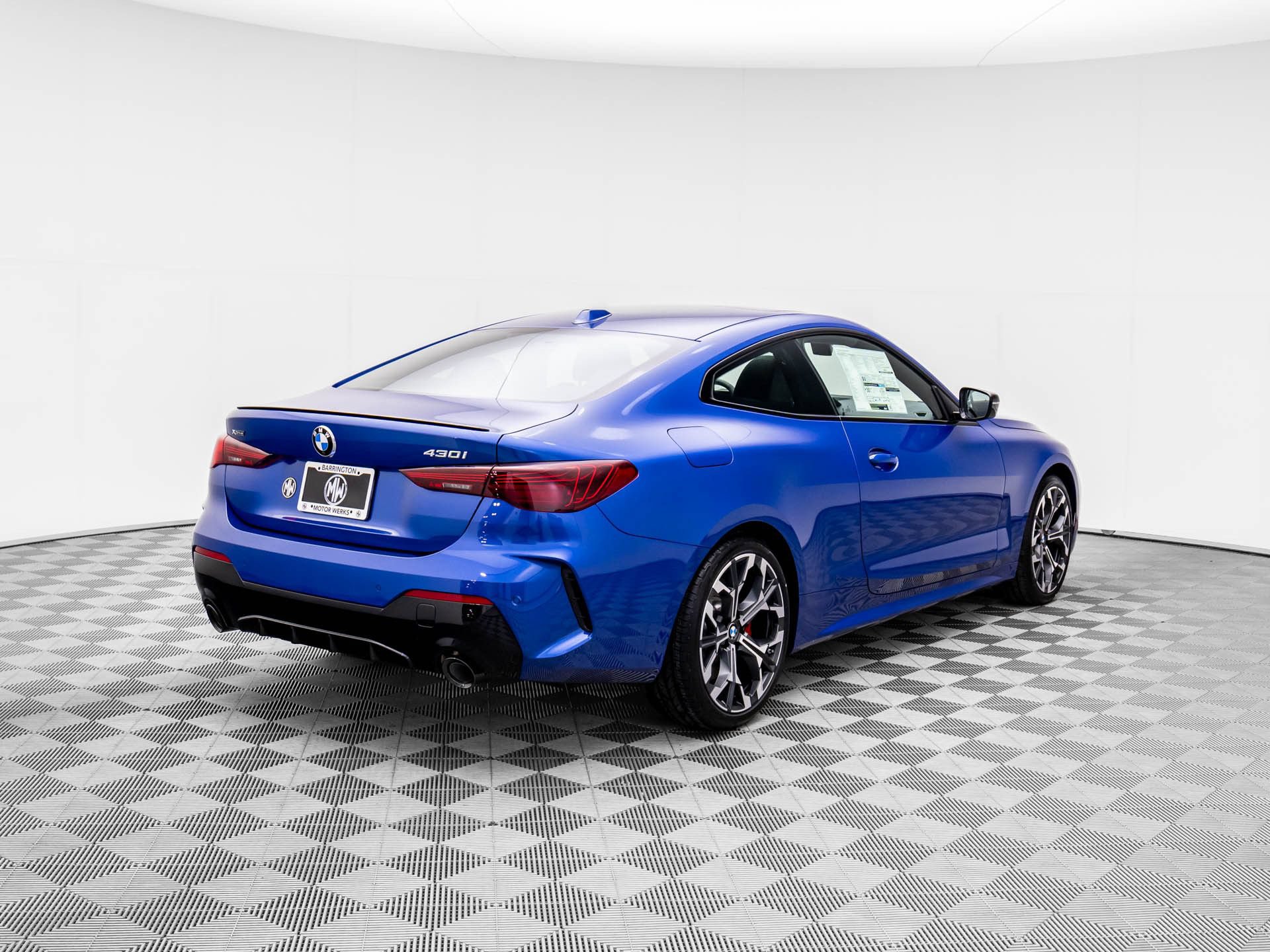 Used 2025 BMW 430i xDrive Coupe w/ M Sport Package AWD/4WD image 6
