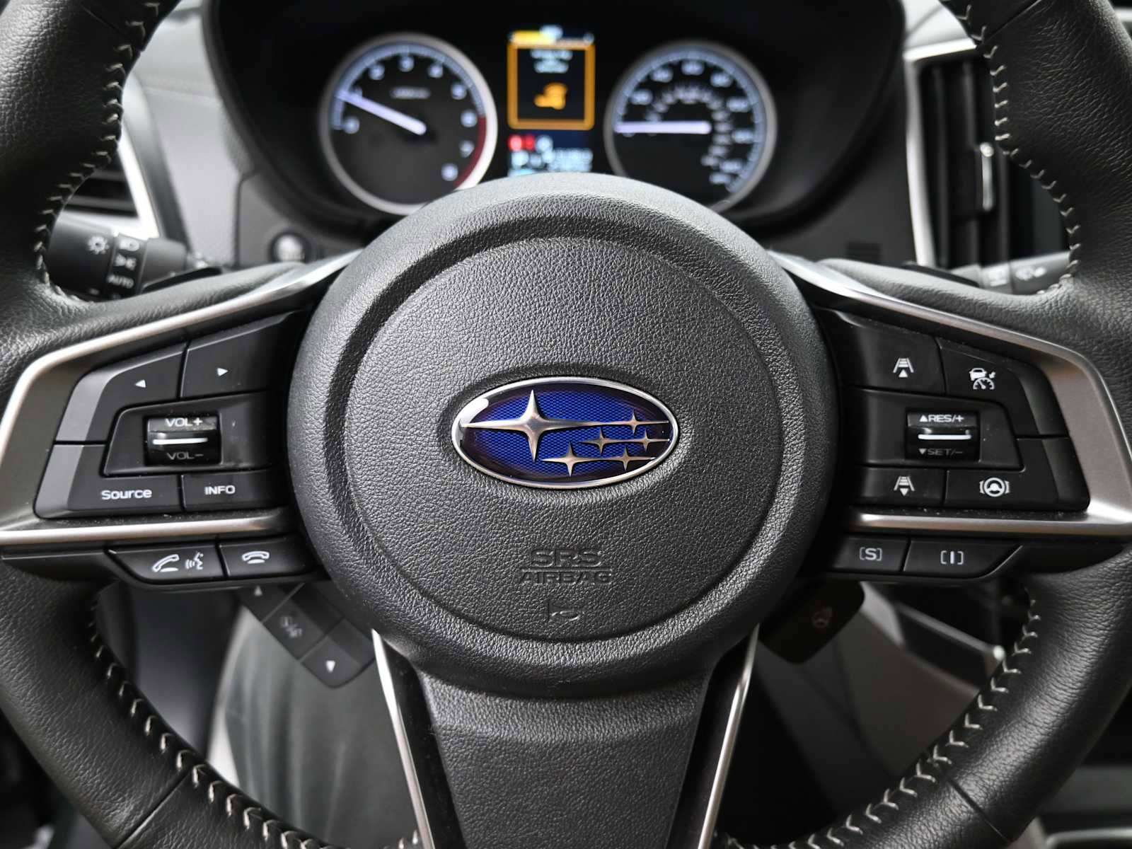 Used 2023 Subaru Forester Limited image 6